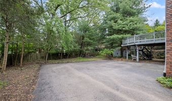 1942 Overland Ct, Allison Park, PA 15101