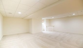 339 PENNYCRESS Rd, Allentown, PA 18104