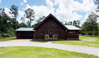 2638 Arpana Cir, Alford, FL 32420