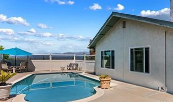 425 E Dougherty St, Fallbrook, CA 92028