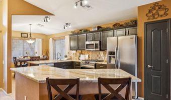 3092 E BELLERIVE Dr, Chandler, AZ 85249
