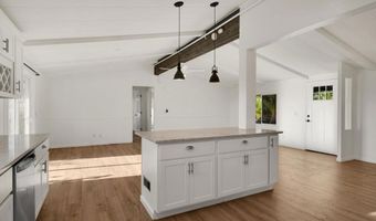 9383-85 W Lilac Rd, Escondido, CA 92026