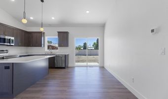 207 W First St, Carey, ID 83320