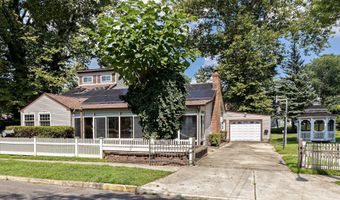325 ALBANY Ave, Barrington, NJ 08007