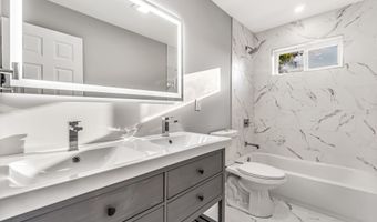 77 Oliver St, Bridgeport, CT 06606
