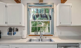 1235 Weeks Mills Rd, Augusta, ME 04330