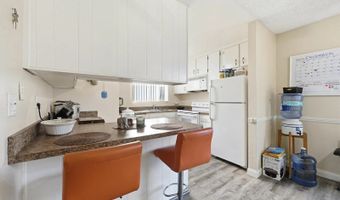 2566 White Oak Pl 6, Escondido, CA 92027