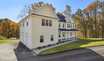 19 A Apache Dr, Brookfield, CT 06804
