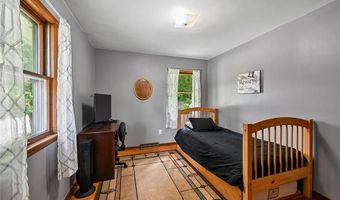 300 S Oak St, Anamosa, IA 52205