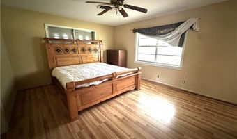 636 S 11th St, Aransas Pass, TX 78336