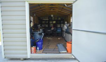 235 S Fork Dr, Baxley, GA 31513