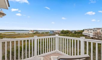 40154 SALT MEADOW Dr, Fenwick Island, DE 19944