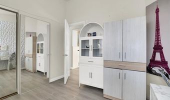 1512 Iron Springs Dr, Las Vegas, NV 89144