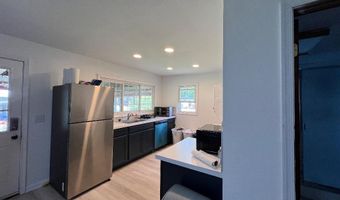 325 S RAILROAD Ave, Georgetown, DE 19947