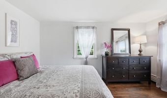 7 Cherry Ridge Rd, Acton, MA 01720
