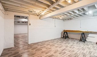 8710 LOWELL St, Bethesda, MD 20817