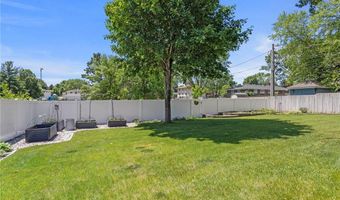 1016 Adams St, Anoka, MN 55303