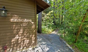 McKenzie River Dr 1800, Blue River, OR 97413