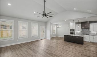 6803 SW Orange Ave, Bentonville, AR 72713