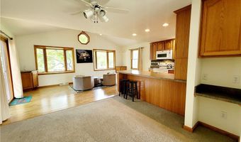 10015 Regatta Trl, Aurora, OH 44202