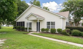 77 Stonelake Cir, Savannah, GA 31419