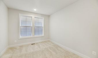 42051 NIGHT NURSE Cir, Ashburn, VA 20148