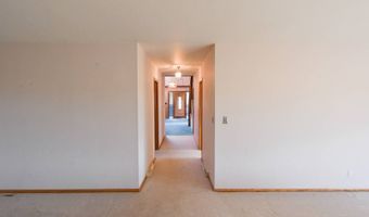 304 U St, Beaver City, NE 68926