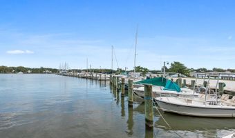 621 HARBOR Dr, Annapolis, MD 21403