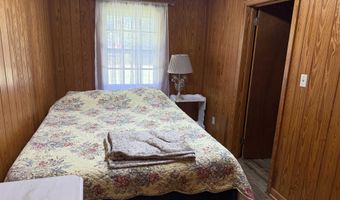 401 E Oak St, Atmore, AL 36502