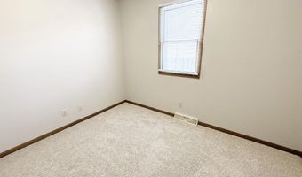 1219 SW 8th Ave, Aberdeen, SD 57401