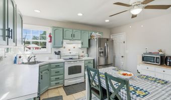 311 Pine St, Lakehurst, NJ 08733
