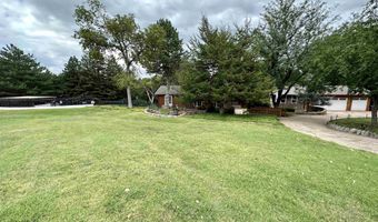 38 Country Oaks St, Woodward, OK 73801