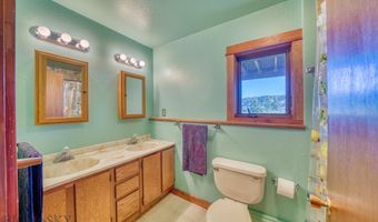 8799 Huffman Ln, Bozeman, MT 59715