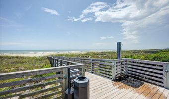 2008 E Ft Macon Rd E14, Atlantic Beach, NC 28512
