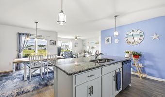 657 Woodland Farms Cir, Aynor, SC 29511