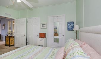 818 Thrush Cir, Barefoot Bay, FL 32976