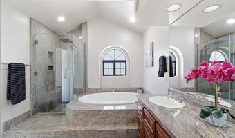 2174 Villa Sonoma Gln, Escondido, CA 92029