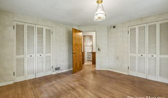 10748 100th St SE, Alto, MI 49302