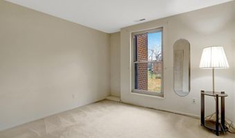 8300 TOBIN Rd 23, Annandale, VA 22003