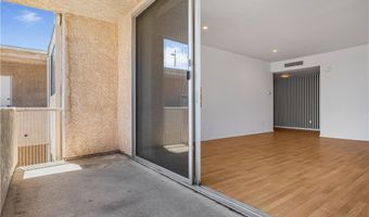 5429 Newcastle Ave 309, Encino, CA 91316