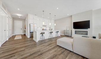 23665 HAVELOCK WALK Ter 406, Ashburn, VA 20148