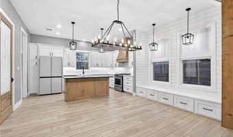 1914 Ebbing Loop, Barling, AR 72923