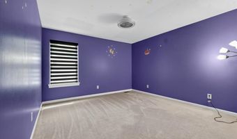 567 Brook Meadow Dr, Ballwin, MO 63021