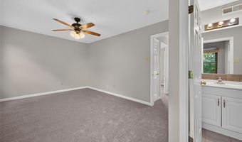 2358 Hidden Meadow Ln, Ballwin, MO 63021