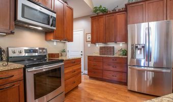 16301 Highlands Log Dr, Abingdon, VA 24210