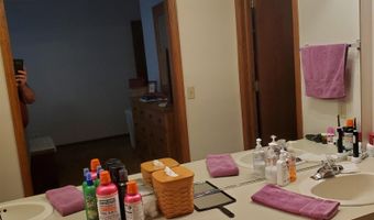 2 The Pnes, Beatrice, NE 68310