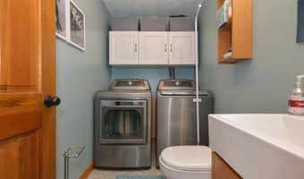 301 N Amherst Rd, Bedford, NH 03110