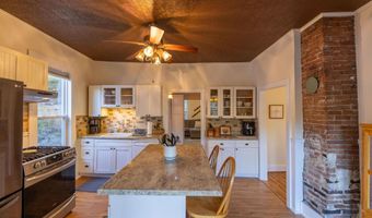 3 Plaisted Rd, Campton, NH 03223