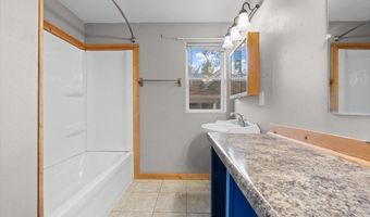 512 4th Ave, Belle Fourche, SD 57717