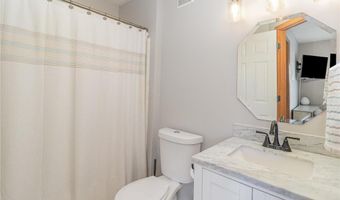 15594 Finch Ave, Apple Valley, MN 55124